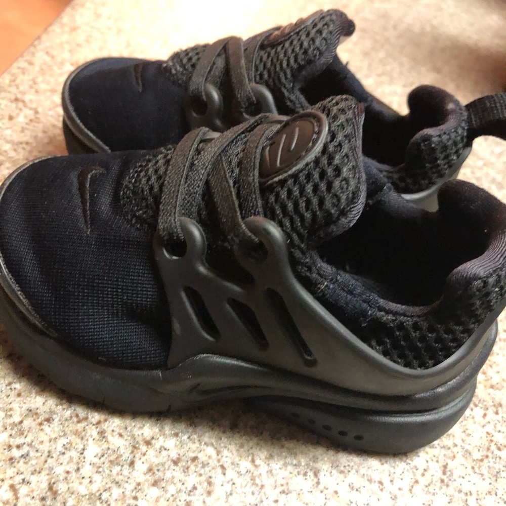 Toddler Nike Prestos 6c